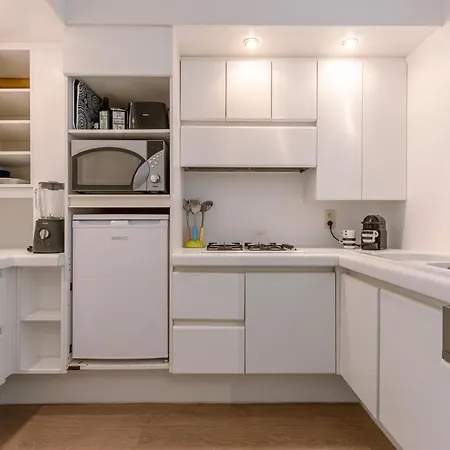Spacious Two-bedroom *