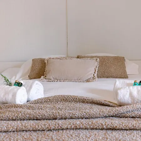 Spacious Two-bedroom Apartment